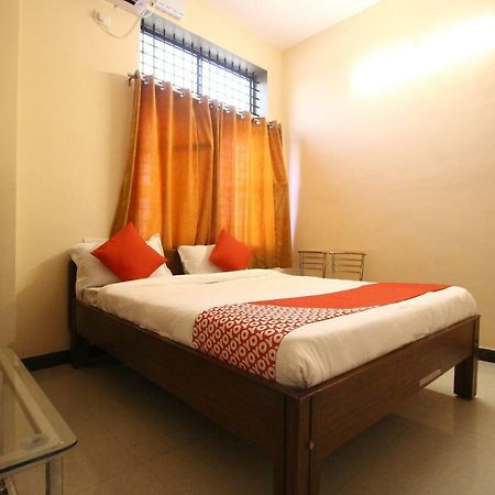 Oyo Flagship 30734 Jeevan Lodge Shimoga Extérieur photo